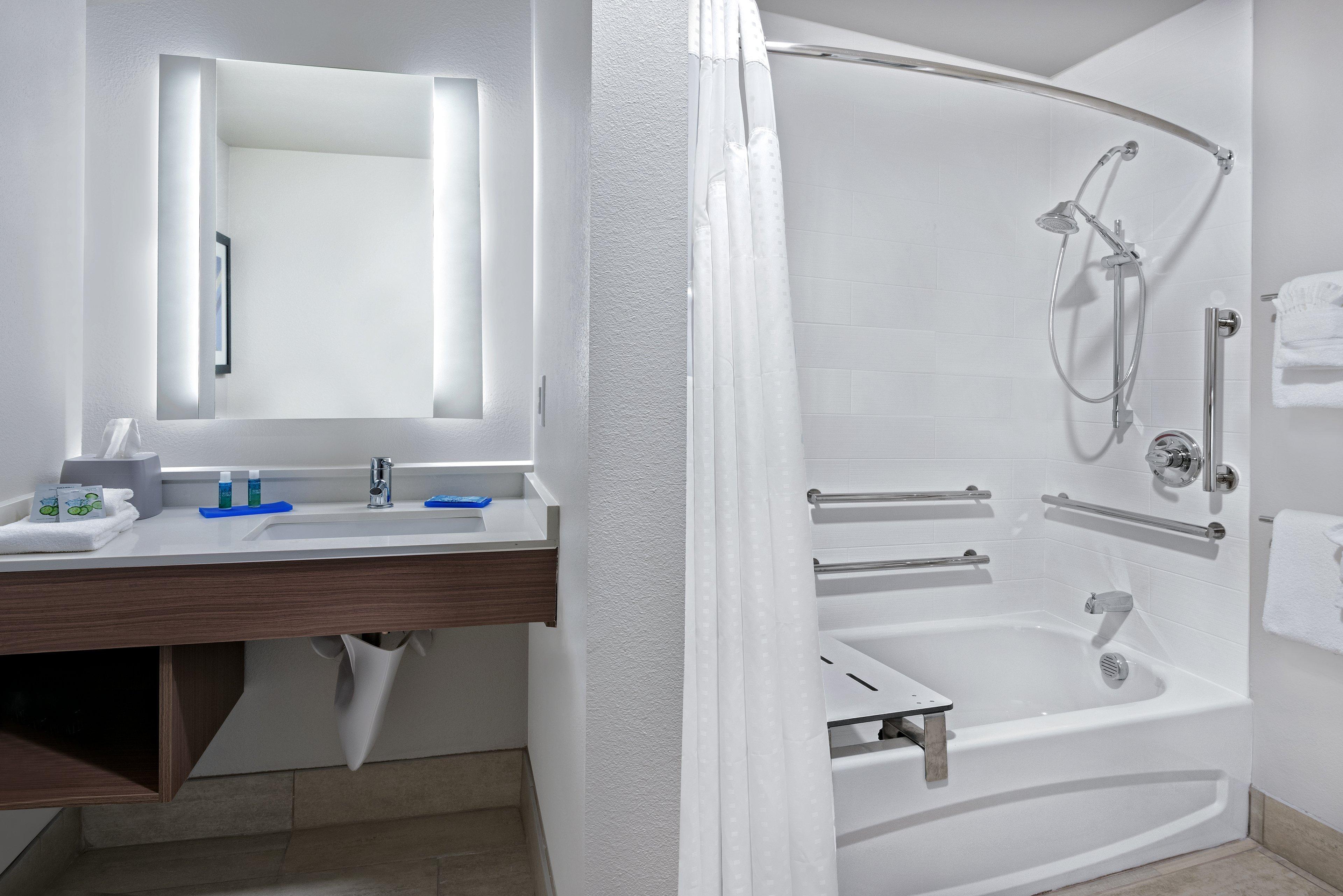 Express & - College Station By Ihg Bryan