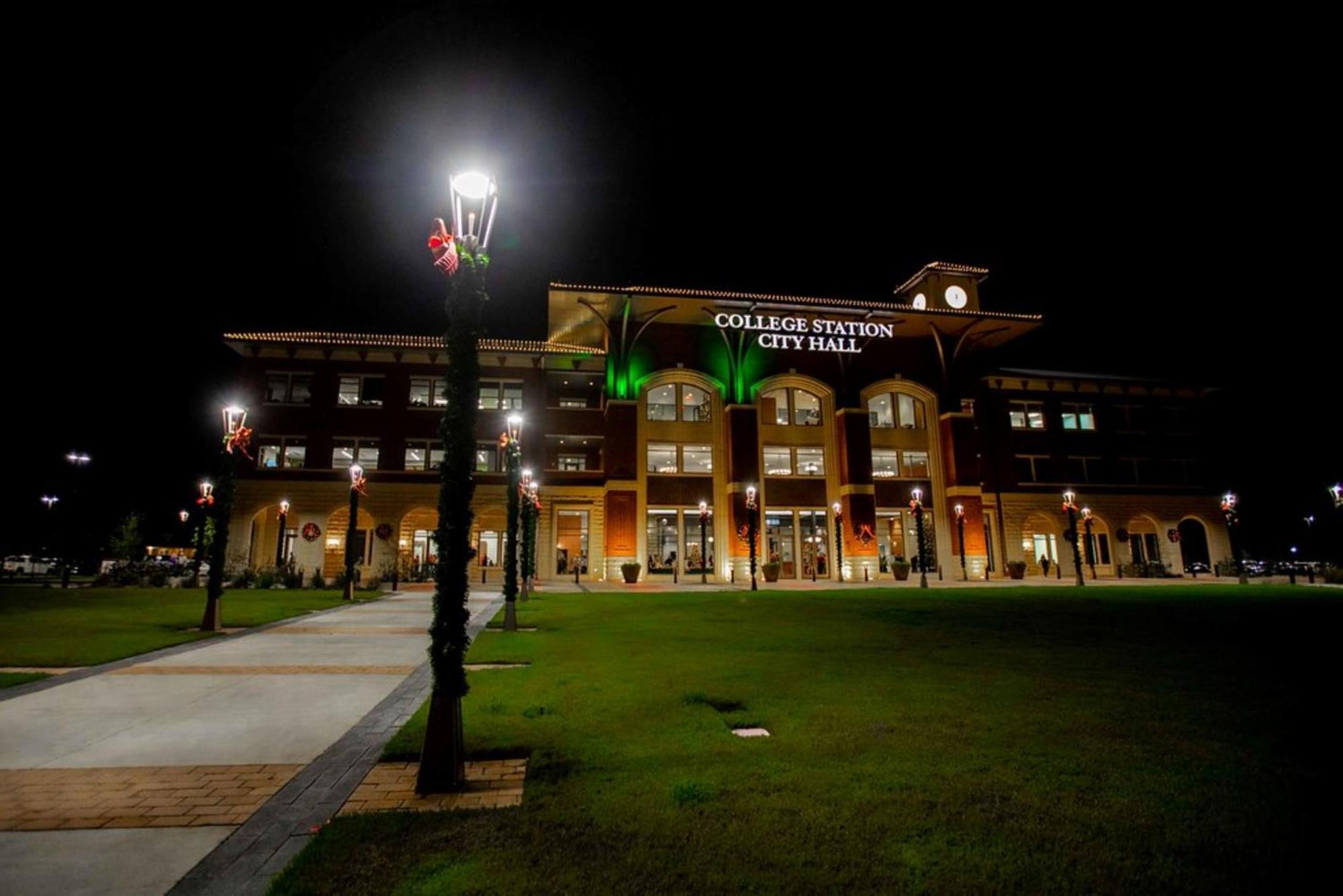 Hotel Express & - College Station By Ihg 3*